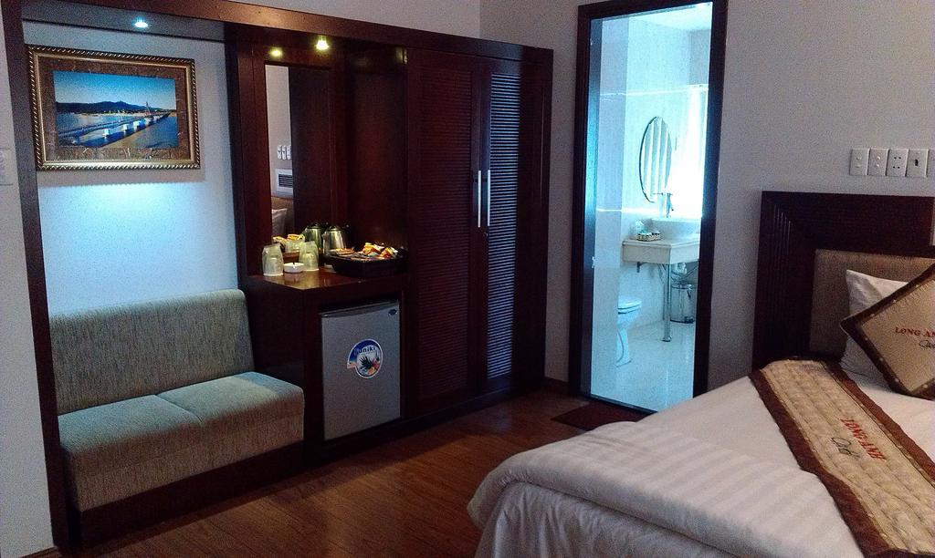 Long Anh Hotel Da Nang Rum bild